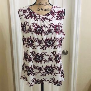 Ann Taylor XL red/black floral sleeveless top NWT